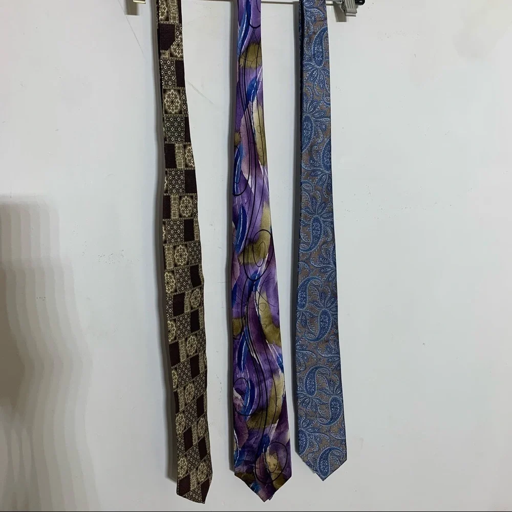 Vintage bundle of three men’s silk neckties print mixed lot ties professional